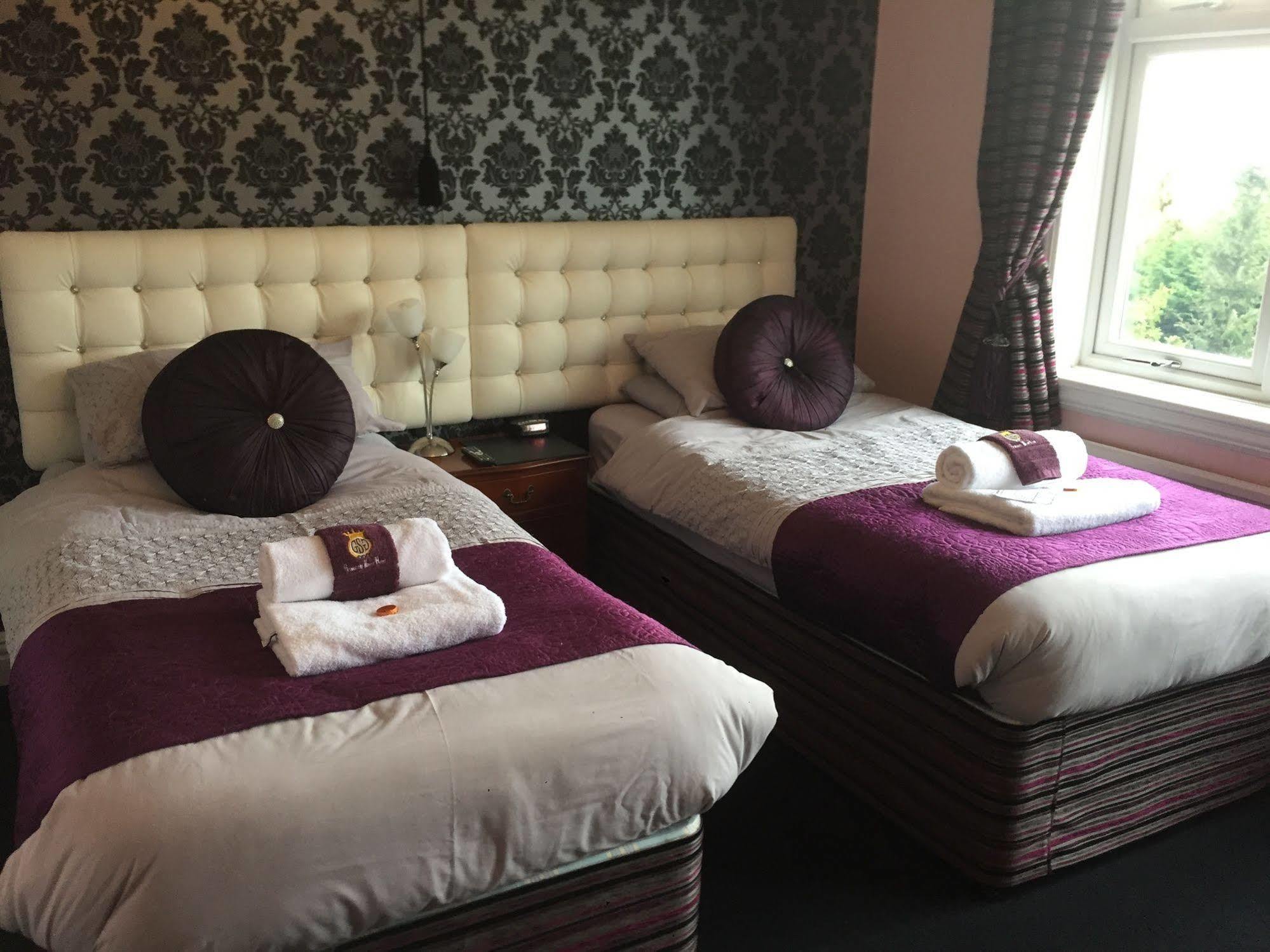 Grimscote Manor Hotel Coleshill Esterno foto